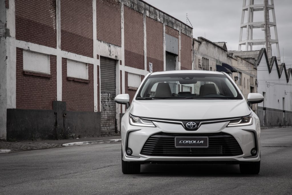 Toyota Corolla 2021 conheça as versões do sedã médio mais vendido