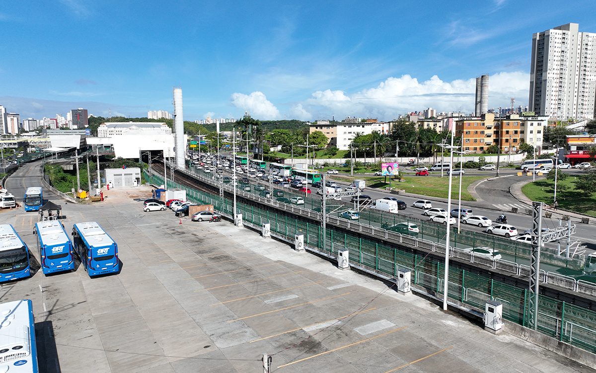 Salvador inaugura o maior terminal público de recarga para ônibus elétricos