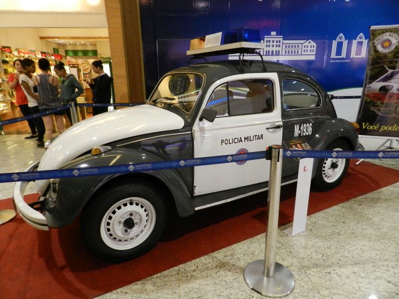 Exposição traz carros históricos da PM