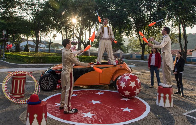 Vídeo: Fusca é estrela no picadeiro