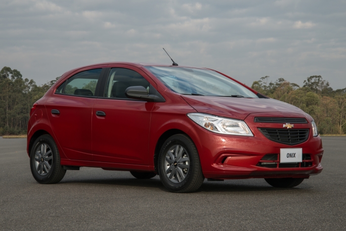 Chevrolet amplia gama Onix com o lançamento da versão Joy