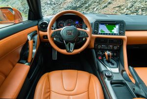 Nissan inicia vendas do superesportivo GT-R no Brasil