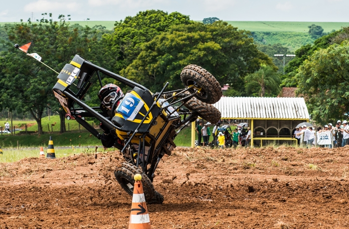 Trinta carros participarão da etapa Sudeste do Baja SAE