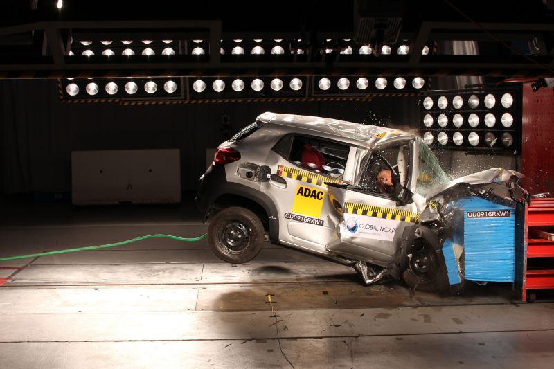 Carros vendidos no Brasil que tiveram zero ou uma estrela no crash-test