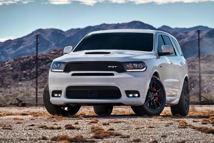 Dodge apresenta versão esportiva do Durango com 482 cv