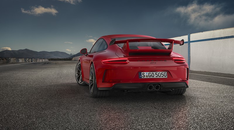 Salão de Genebra: Porsche apresenta versão mais apimentada para o 911