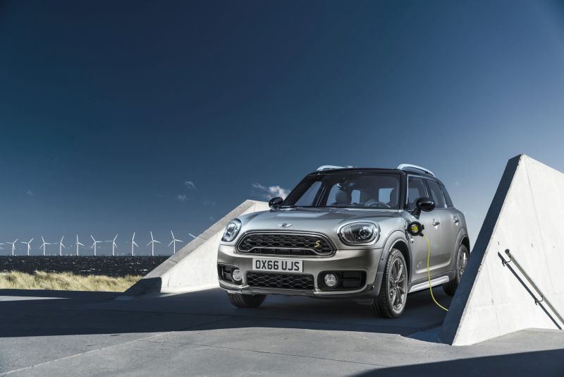 Conheça o primeiro Mini Cooper híbrido plug-in