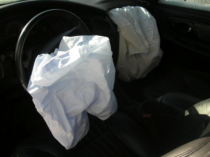 Takata declara falência após escândalo dos airbags mortais