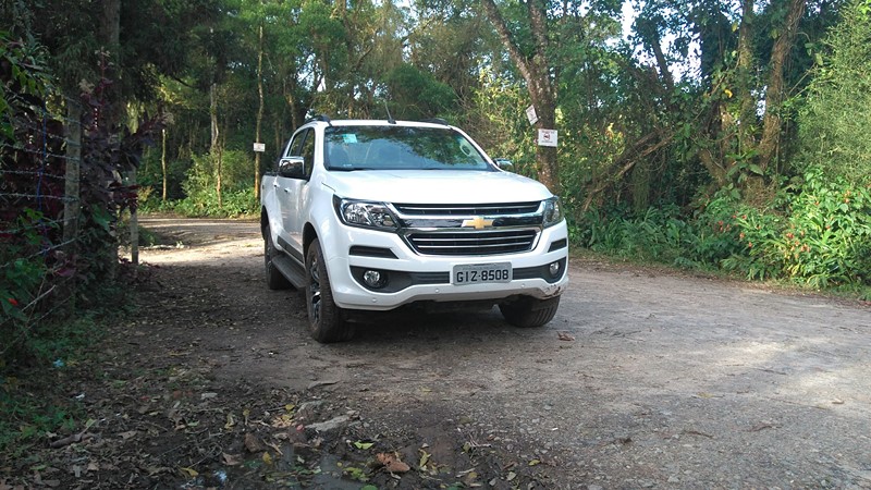 Testamos: Chevrolet S10 LTZ flex com câmbio automático agrada tanto na cidade como no campo