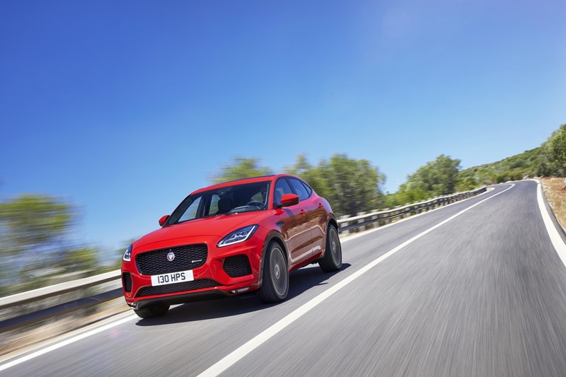 Jaguar apresenta oficialmente o E-Pace; confira as fotos do novo SUV britânico