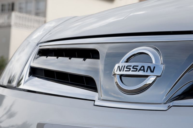 Recall: Nissan convoca quase 200 mil carros por problemas no airbag