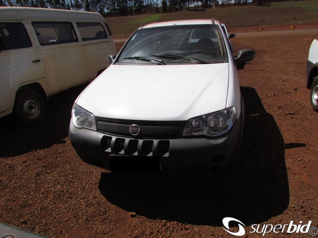 De Fiat Palio a Land Rover Discovery; confira algumas ofertas de leilões em  andamento