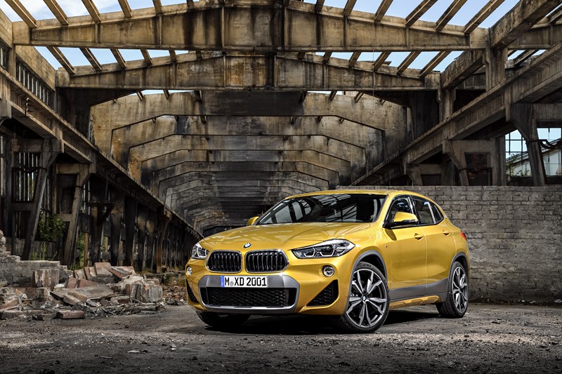 Novo BMW X2 é revelado e deve chegar ao Brasil em 2018; veja fotos