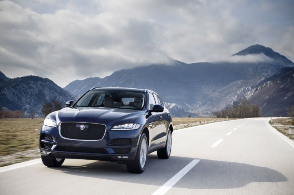 Jaguar F-Pace ganha 5 estrelas em teste de colisão; veja os modelos mais seguros do Brasil