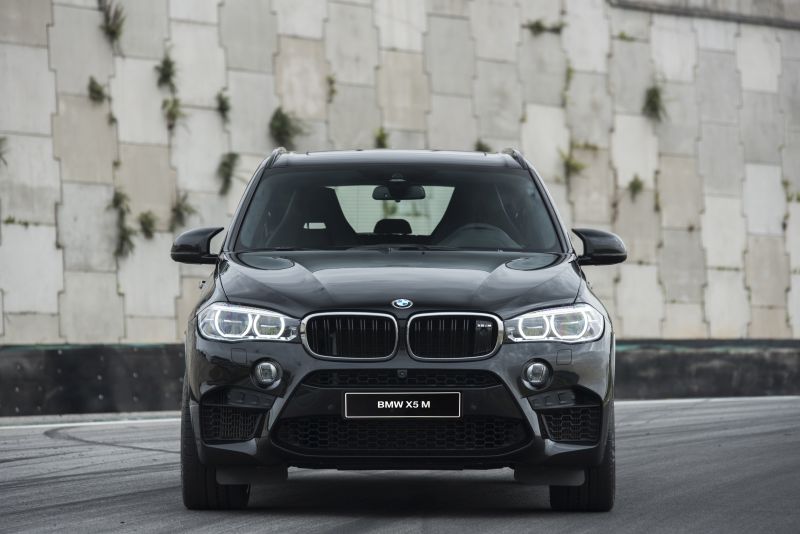 BMW X5 M chega ao Brasil por R$ 648.950; veja fotos do modelo