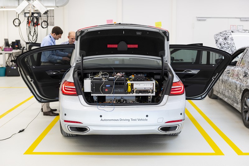 Grupo BMW inaugura campus para o desenvolvimento de tecnologias autônomas na Alemanha