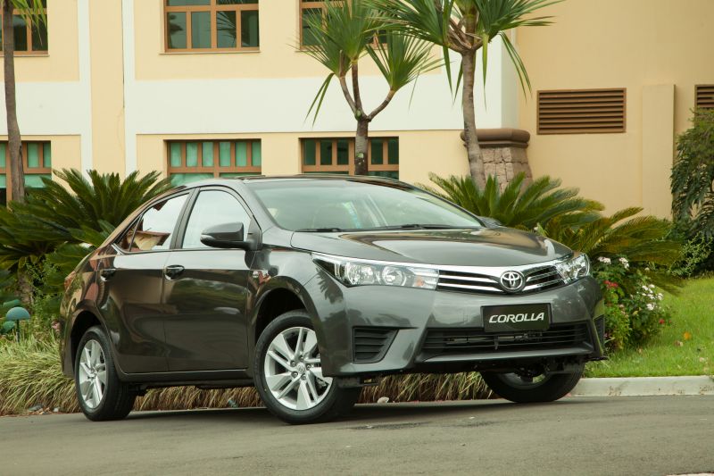 Recall: Toyota Corolla é convocado por dois problemas diferentes