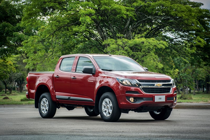 Chevrolet S10 ganha mais itens de segurança na linha 2019