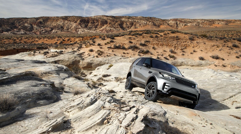 Jaguar Land Rover testa carros autônomos em terrenos off-road