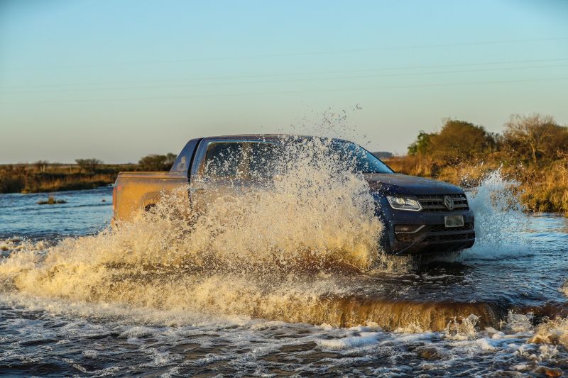 Dirigibilidade exemplar, motor potente e muita tecnologia: veja o que os motoristas da Volkswagen Amarok falam do modelo