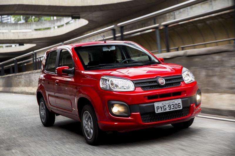 Recall: Fiat chama Uno, Novo Palio e Grand Siena por falha no airbag