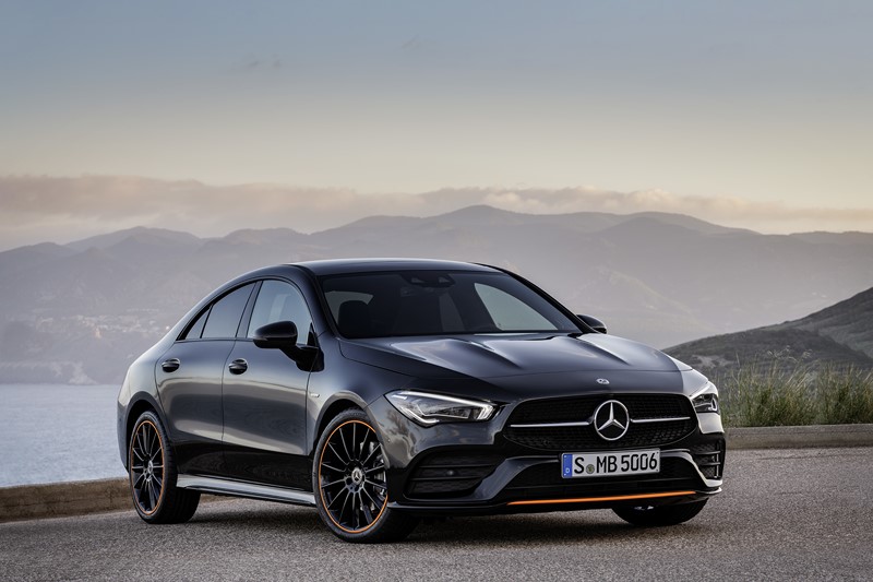 Inspirado no CLS, novo Mercedes-Benz CLA é revelado