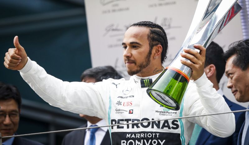 Opinião: Hamilton larga bem, vence o GP 1.000 e assume a ponta do campeonato