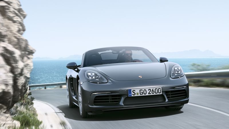 Porsche chama 718 Boxster, 718 Cayman e 911 para recall