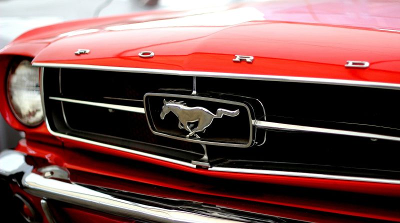 Shopping Eldorado sedia 15º Encontro Anual de Mustangs