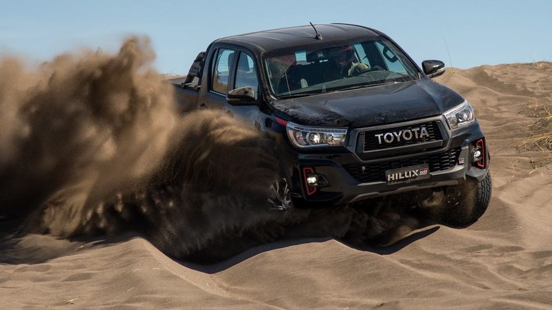 Toyota Hilux ganha edição especial com motor V6 de 234 cv