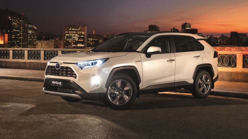 Toyota RAV4 2020 ganha CarPlay e Android Auto, mas fica mais caro