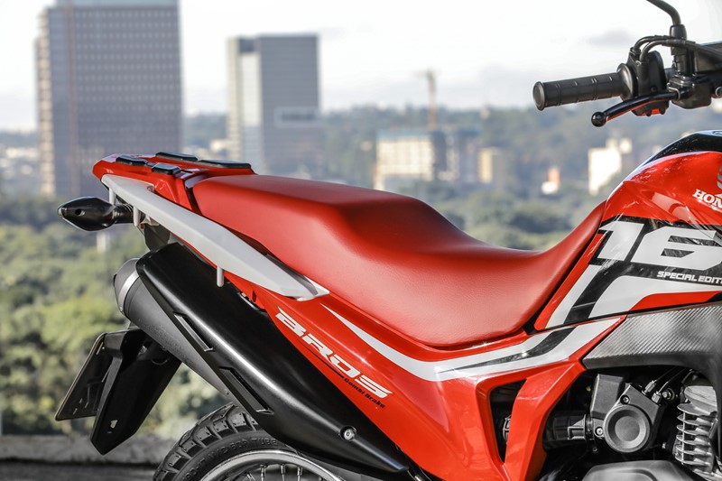 Honda NXR 160 Bros ganha série especial na linha 2020