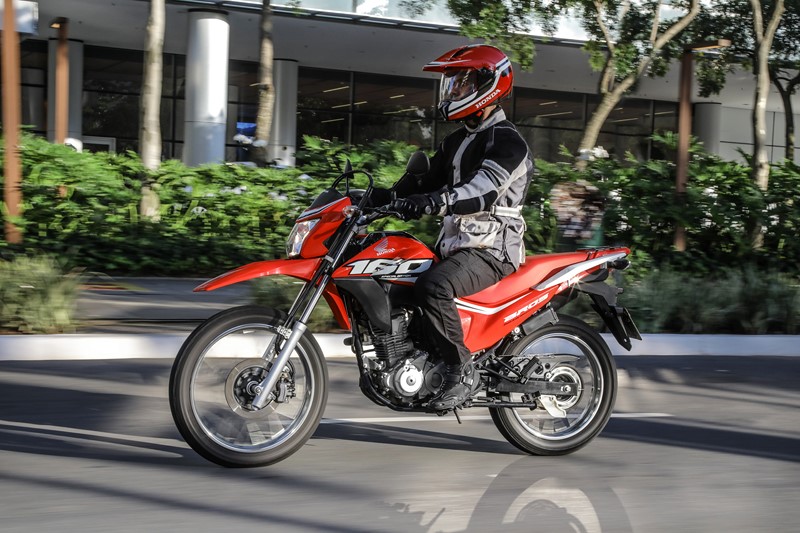 Honda NXR 160 Bros ganha série especial na linha 2020