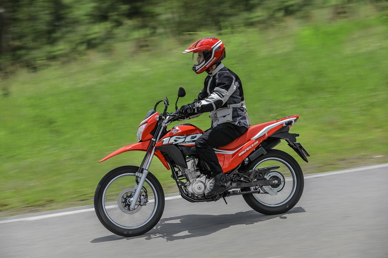 Honda NXR 160 Bros ganha série especial na linha 2020