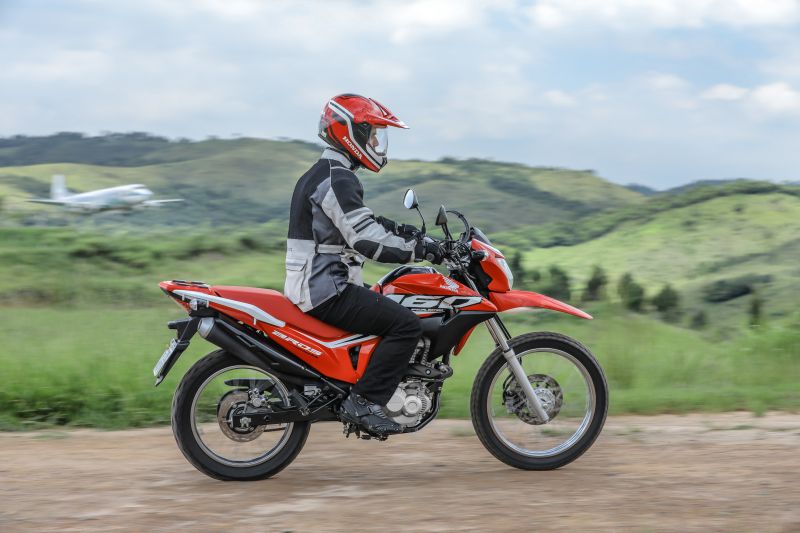 Honda NXR 160 Bros ganha série especial na linha 2020