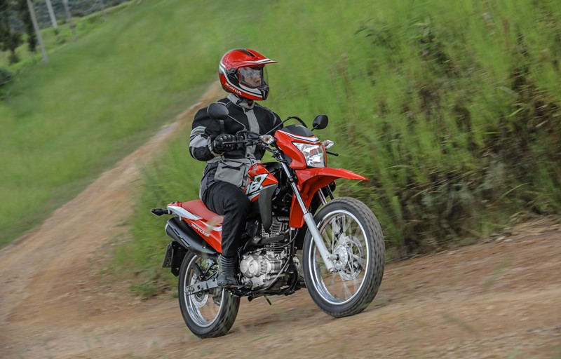 Honda NXR 160 Bros ganha série especial na linha 2020