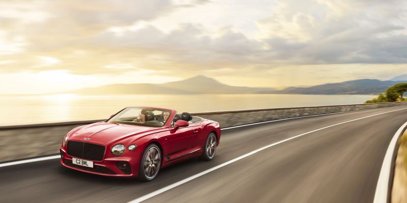 Bentley Continental GT V8 Convertible | Divulgação