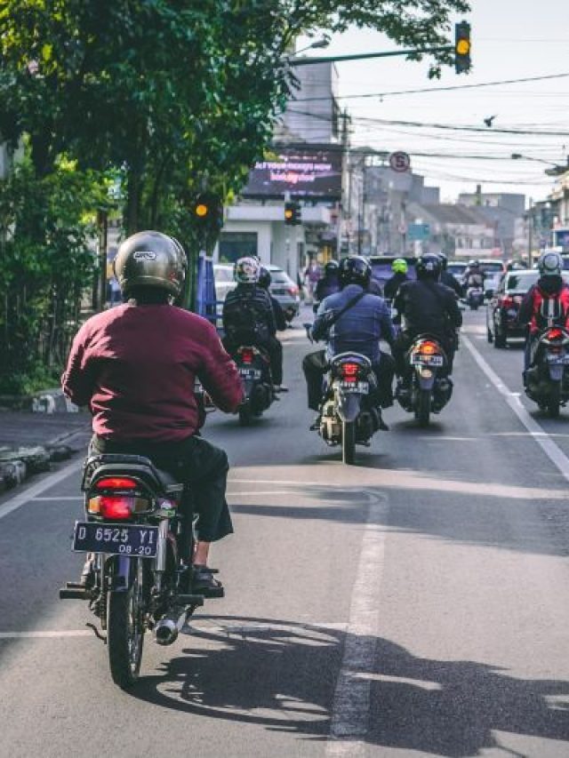 Quais são as melhores motos para trabalhar com delivery ou motoboy em 2022?