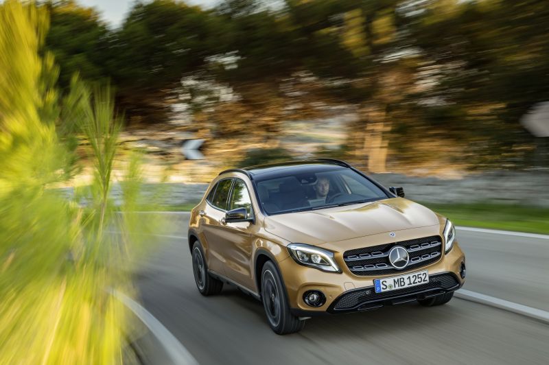 Mercedes-Benz oferece condições especiais para venda de Classe C e GLA