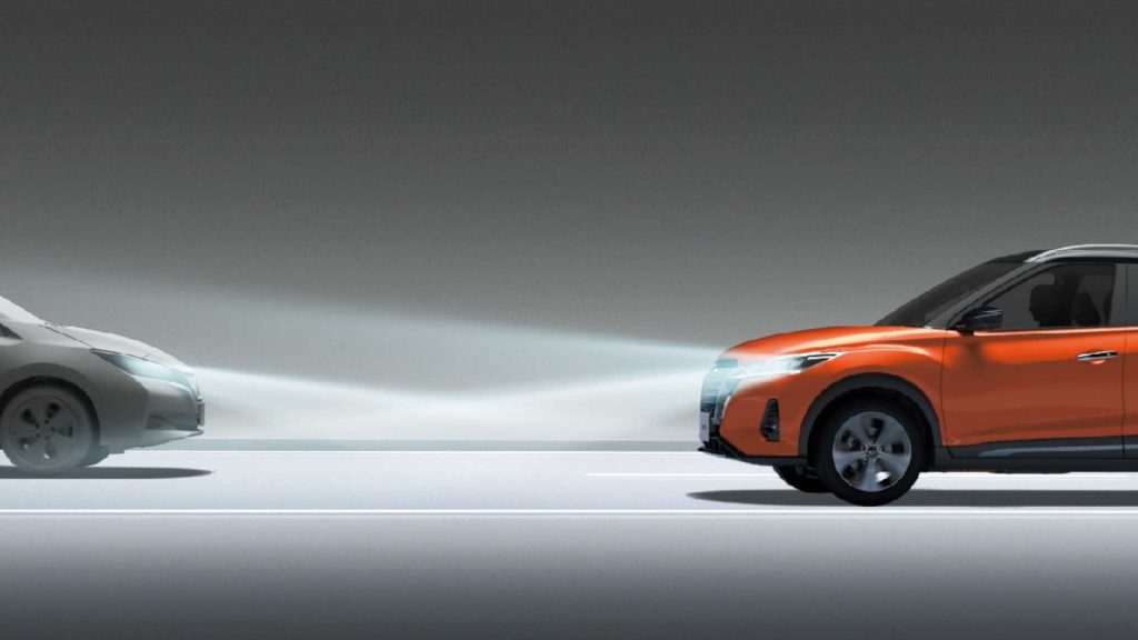 Nissan Kicks 2021 conta com iluminação LED 