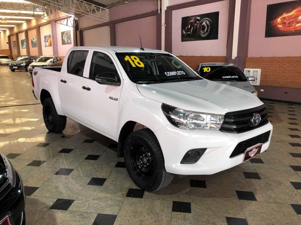 Toyota Hilux 2021 tem novo aumento de valor e chega aos R$ 250 mil