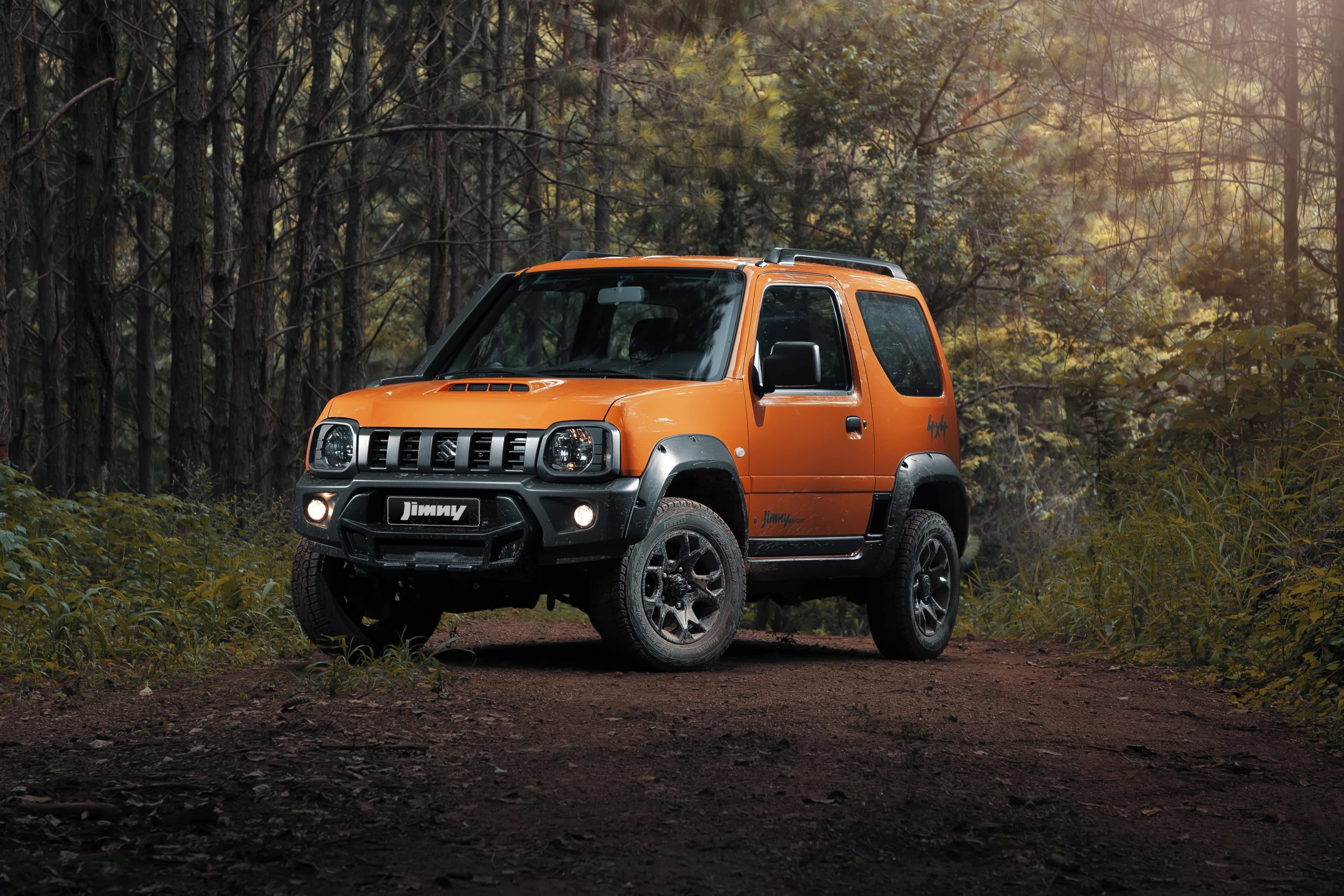 Suzuki Jimny 2022 recebe novidades e custa mais de R$ 100 ...