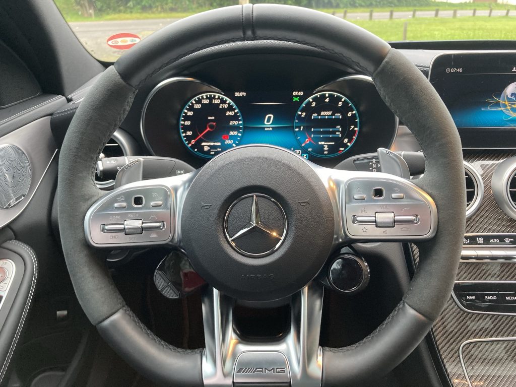 Mercedes-AMG C 63 S é um sonho em forma de sedã