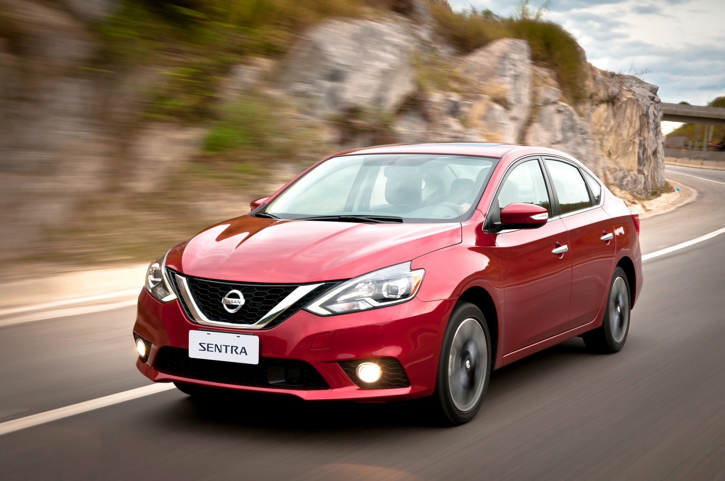 Nissan Sentra 2021 some do site e pode deixar o Brasil; futuro é incerto