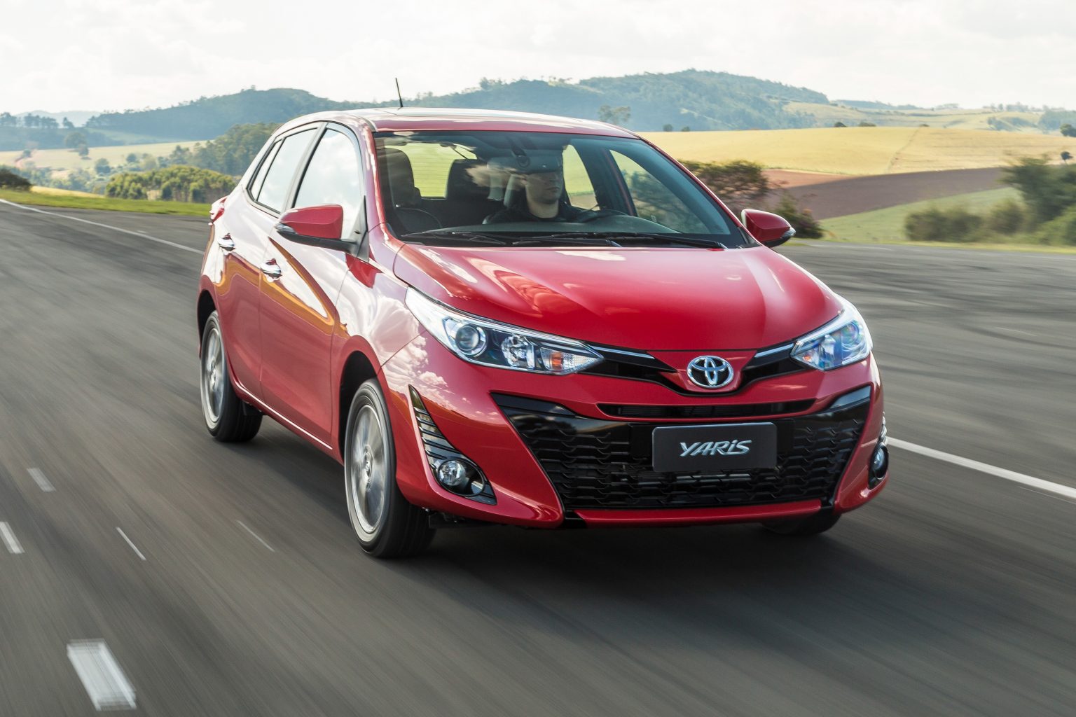 Toyota Yaris 2022 Preços, Versões, Consumo, Motor e Ficha Técnica