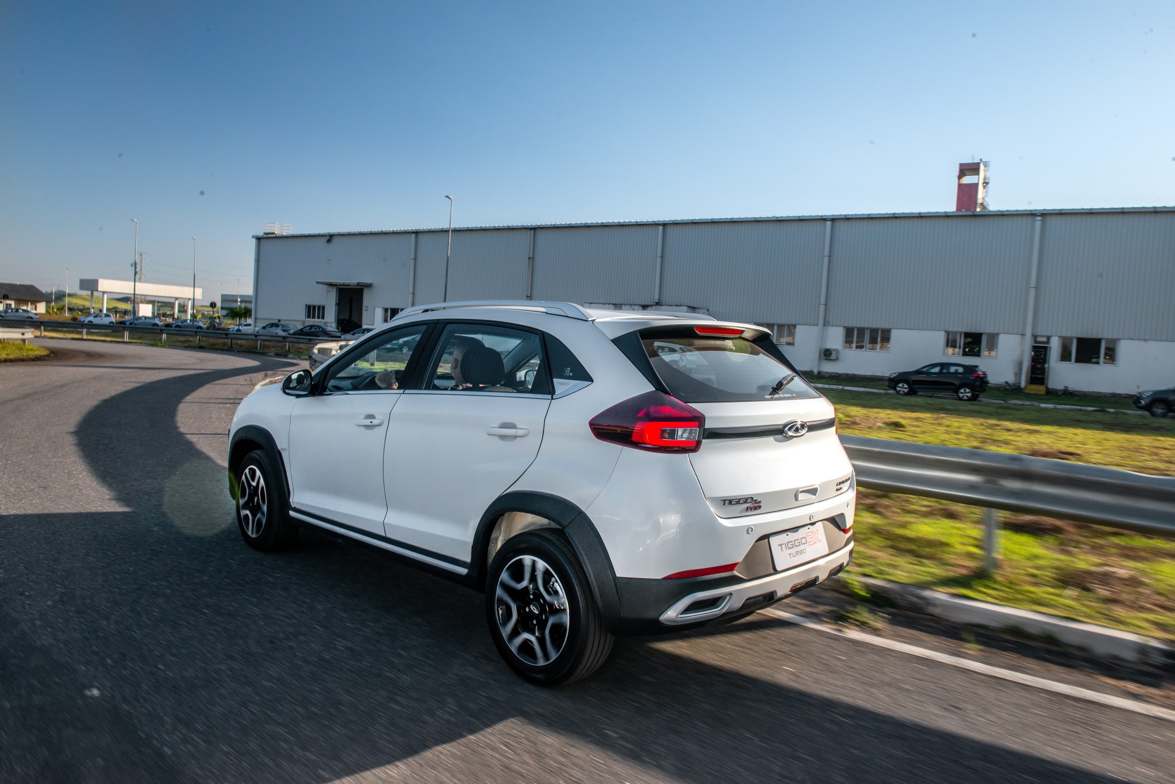 Novo Caoa Chery Tiggo 3X Turbo é lançado oficialmente no Brasil