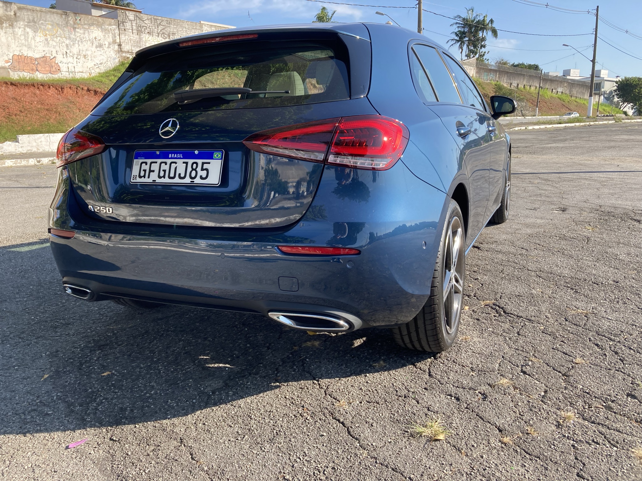 Mercedes-Benz A250 2021