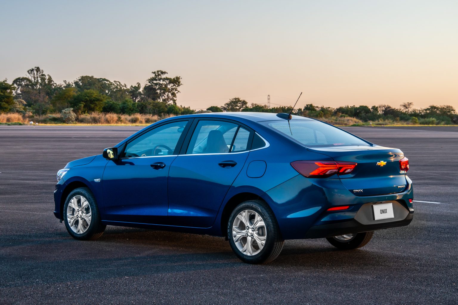 Chevrolet Onix Plus LT 2022 preços, motor e equipamentos do sedã