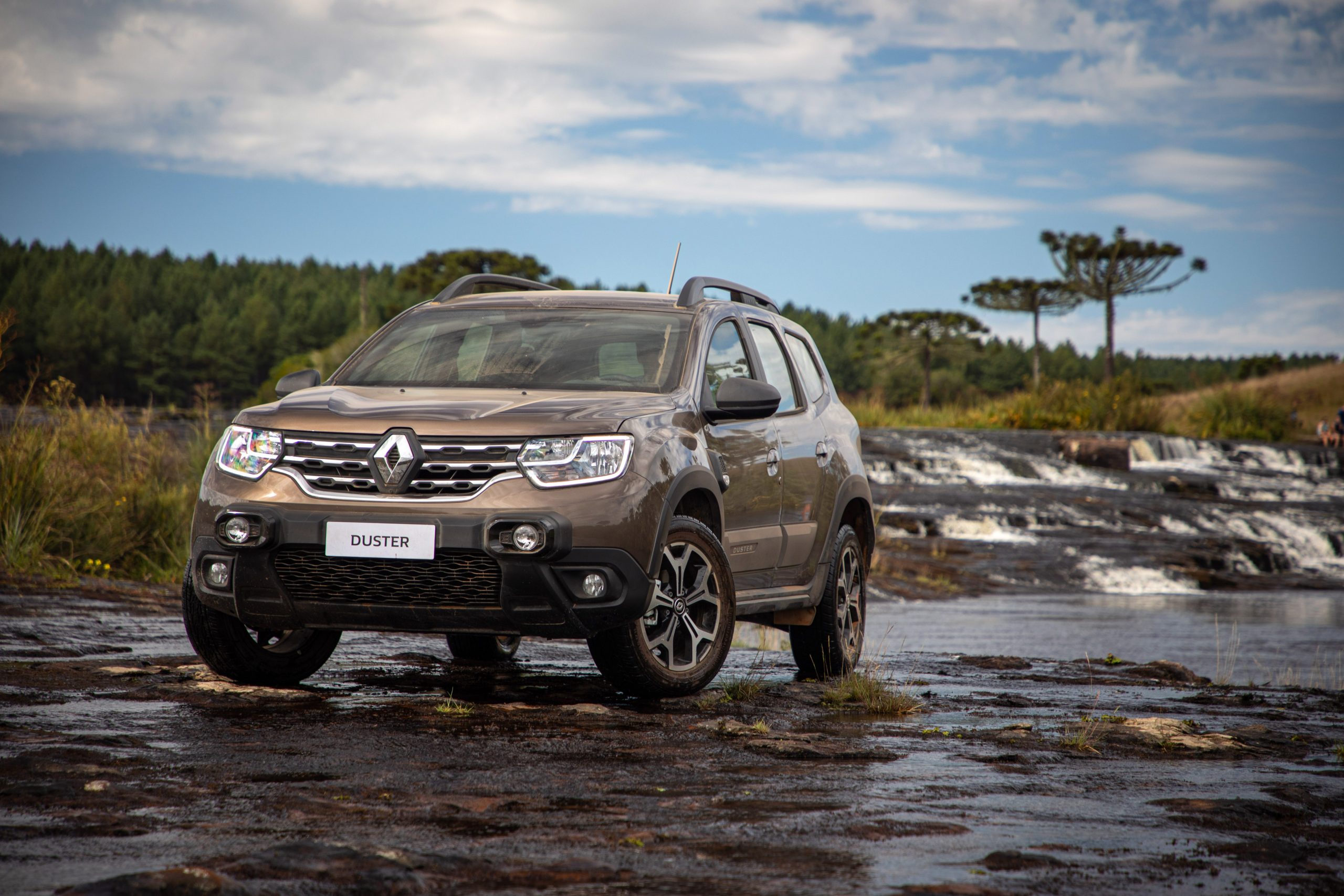 Renault Duster Iconic 2022: conheça a versão mais completa do SUV