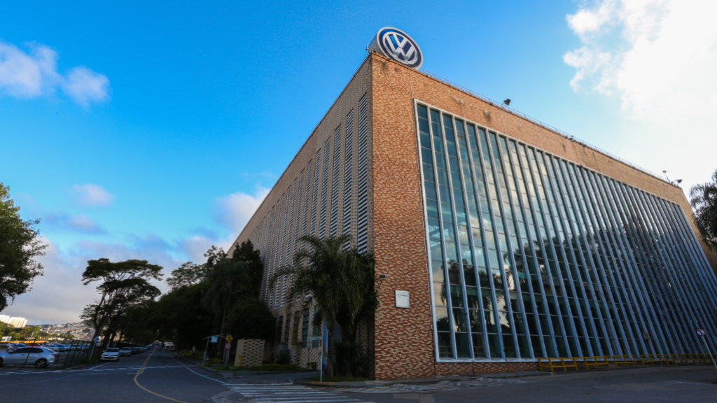 Produção da Volkswagen será paralisada no Brasil outra vez